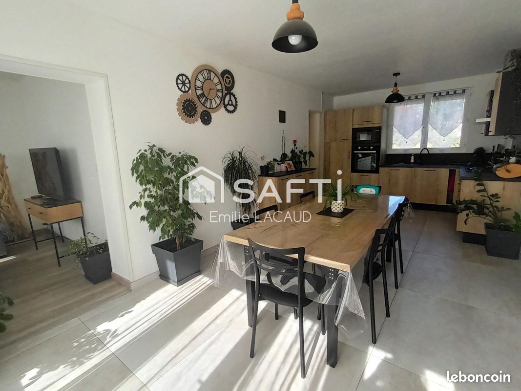 Maison 4 pièces 68 m² · à Bourcefranc-le-Chapus · 68 m² · 229 900 €