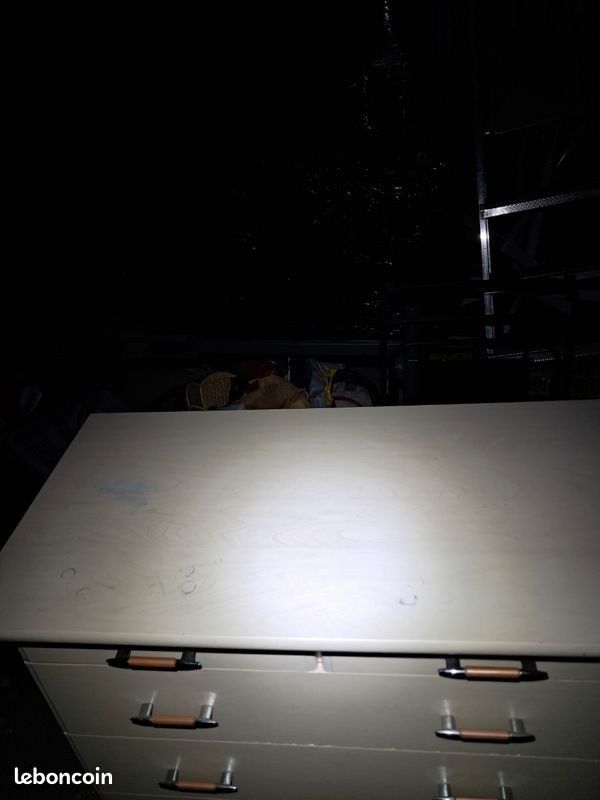 Commode (image 3)