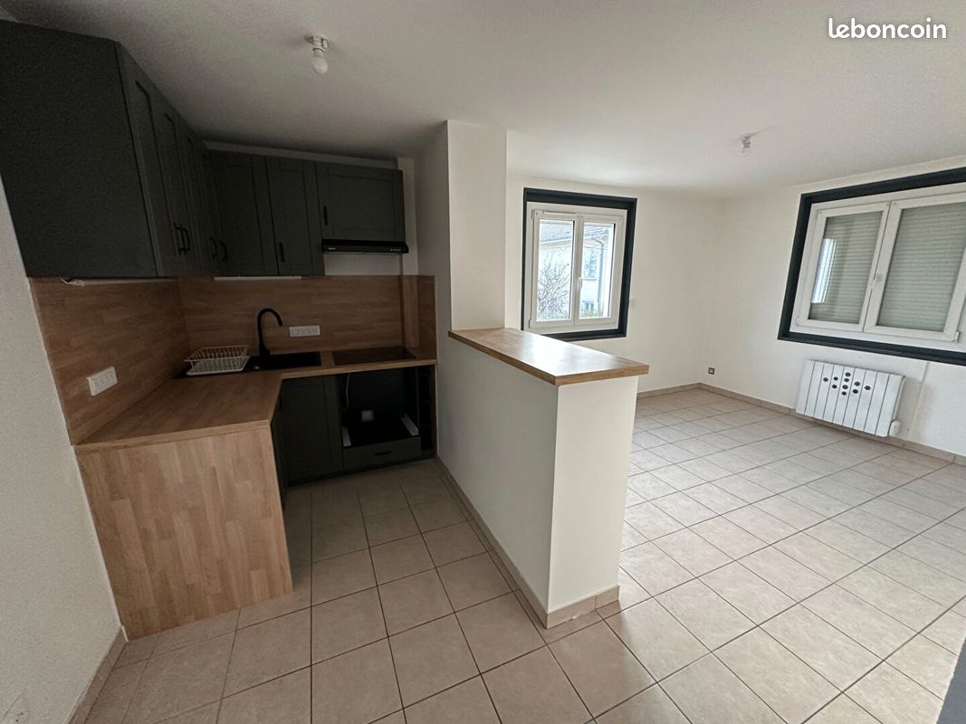 Appartement 3 pièces 50 m² · à Cluses · 50 m² · 750 €