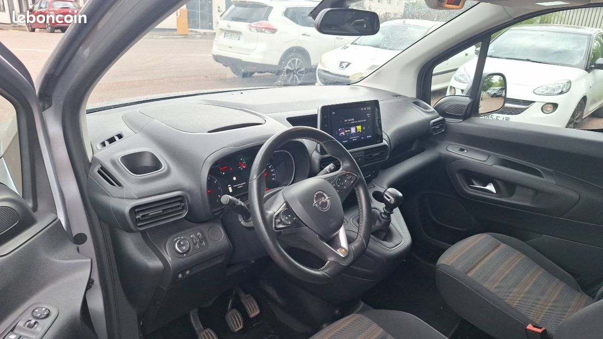 Opel combo life l1h1 1.5 diesel 130 ch startstop (image 11)