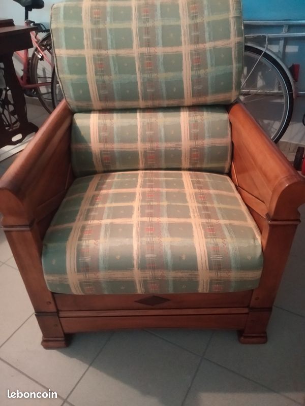 Fauteuil en merisier (image 2)