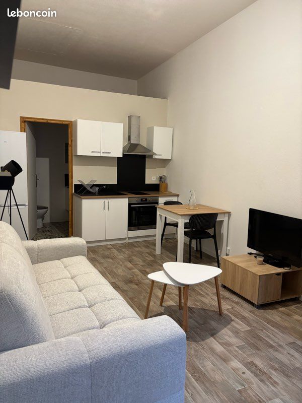 Appartement 1 pièce 22 m² · à Lons-le-Saunier · 22 m² · 425 €