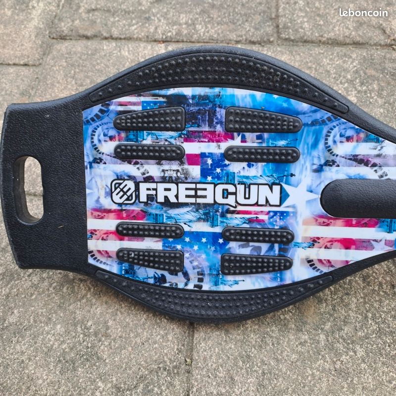 Skateboard 2 roues Freegun (image 3)