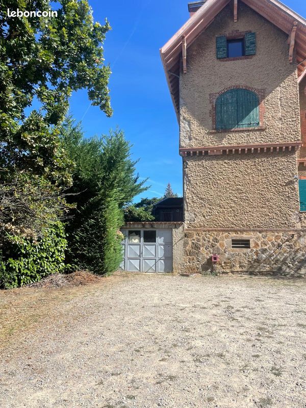Immeuble 185 m² · à Annonay · 185 m² · 295 000 €