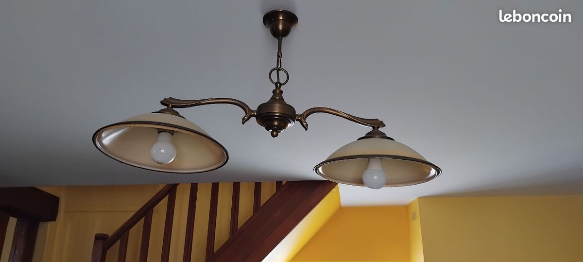 Suspension Lampadaire (image 1)