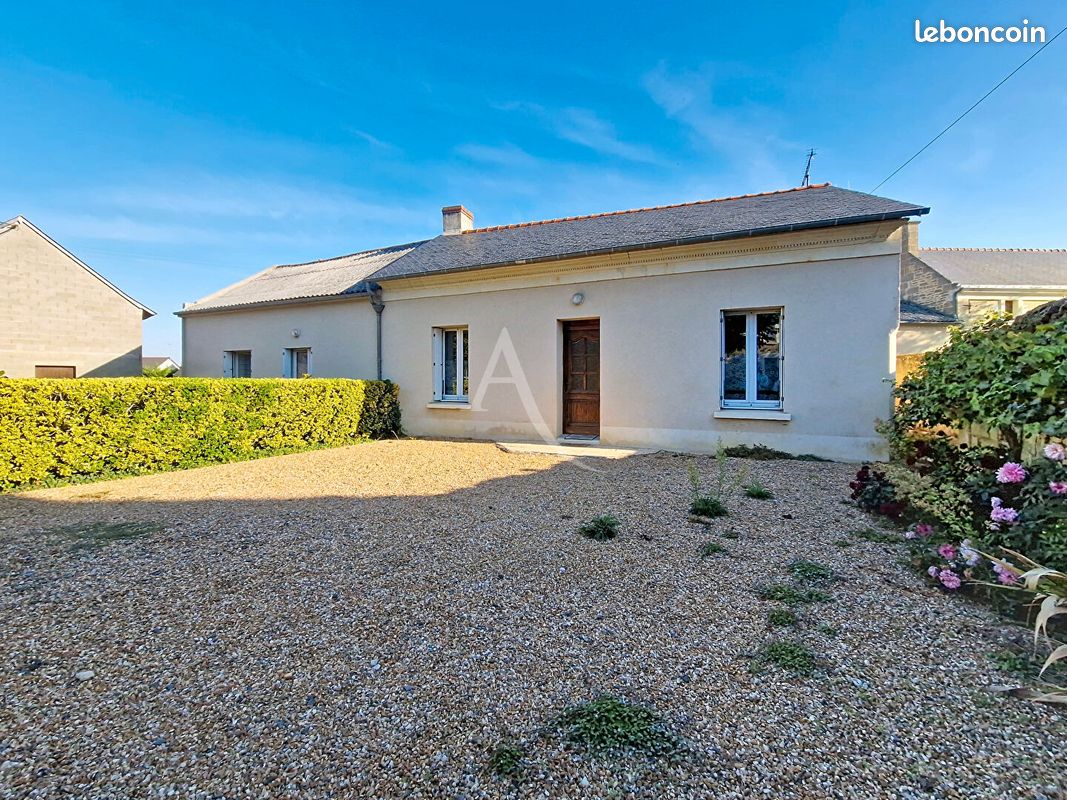 Maison 5 pièces 123 m² · à Louresse-Rochemenier · 123 m² · 166 700 €