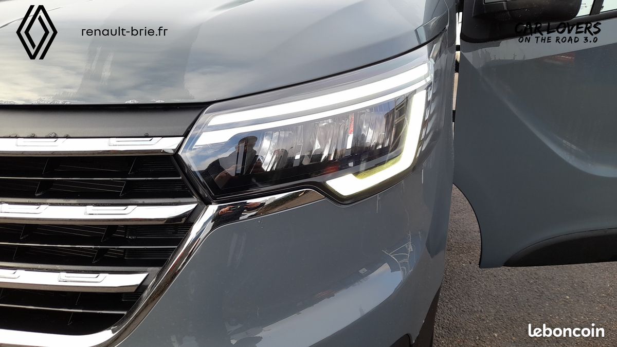 Renault trafic fgn l2h1 3t blue dci 130 gsr2 extra (image 28)