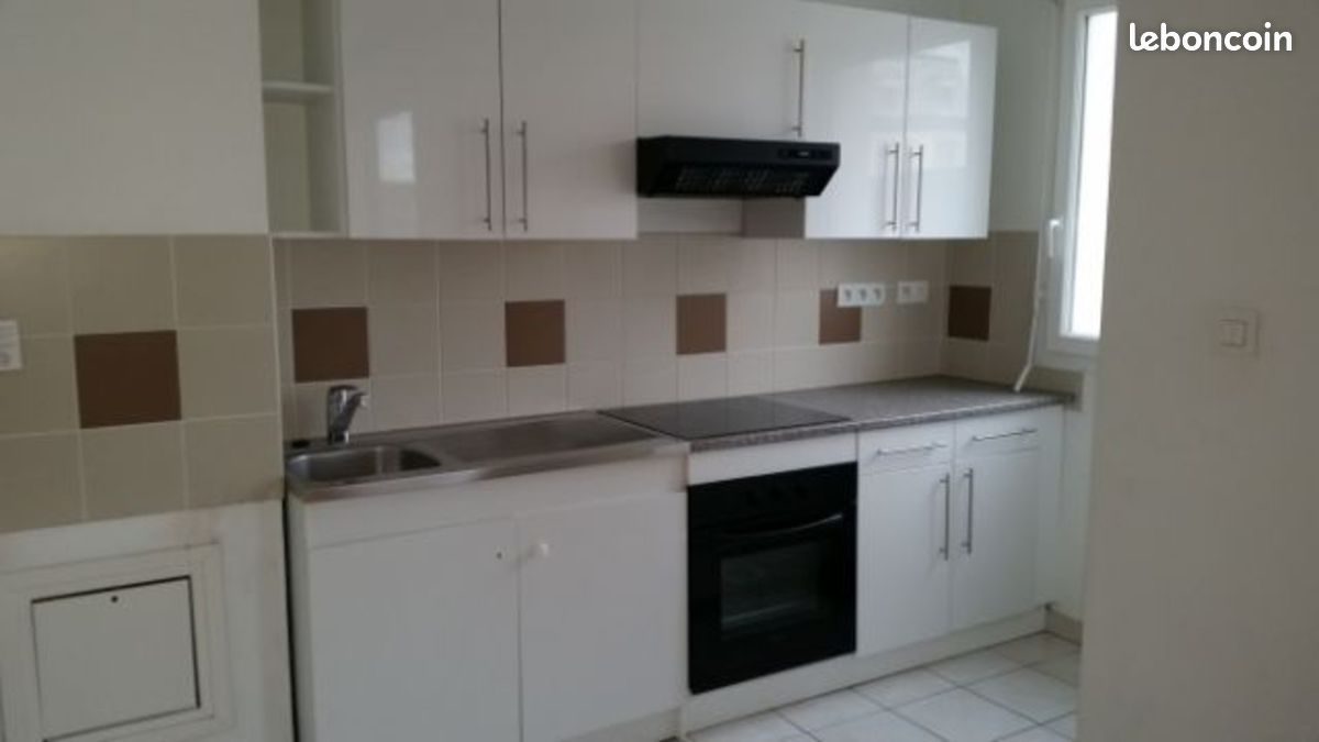 Appartement 3 pièces 59 m² · à Saint-Louis · 59 m² · 989 €/mois