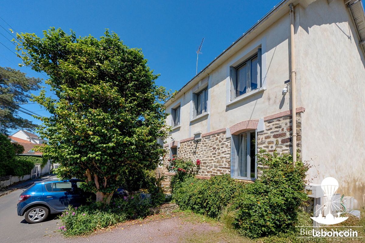 Maison 10 pièces 233 m² · à Orvault · 233 m² · 888 250 €