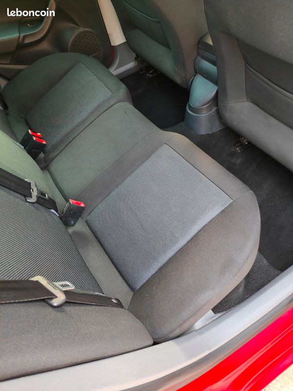 Seat ibiza 1.9 tdi 105 cv sport (image 5)