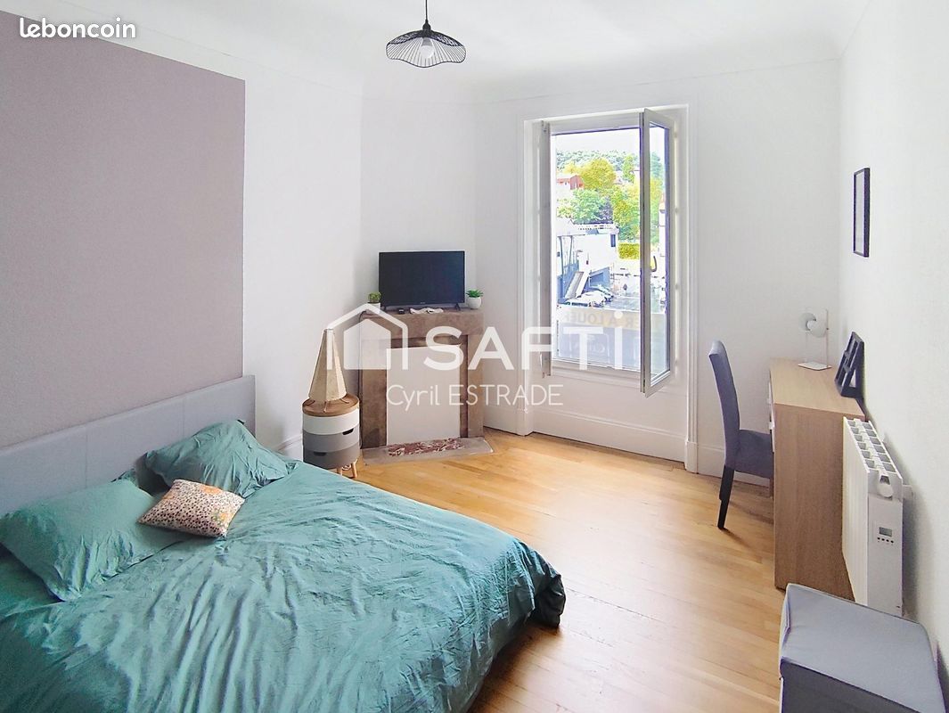Appartement 5 pièces 98 m² · à Saint-Étienne · 98 m² · 112 000 €