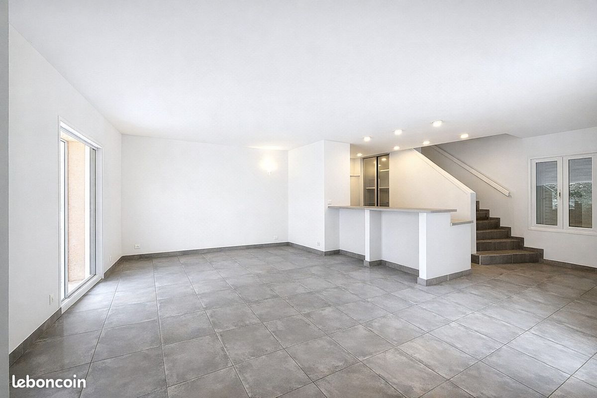 Maison 3 pièces 70 m² · à Bocognano · 70 m² · 242 000 €