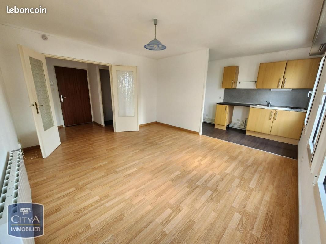 Appartement 1 pièce 32 m² · à Cambrai · 32 m² · 422 €