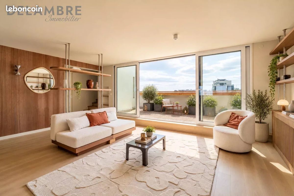 Appartement 5 pièces 135 m² · à Paris · 135 m² · 2 250 000 €