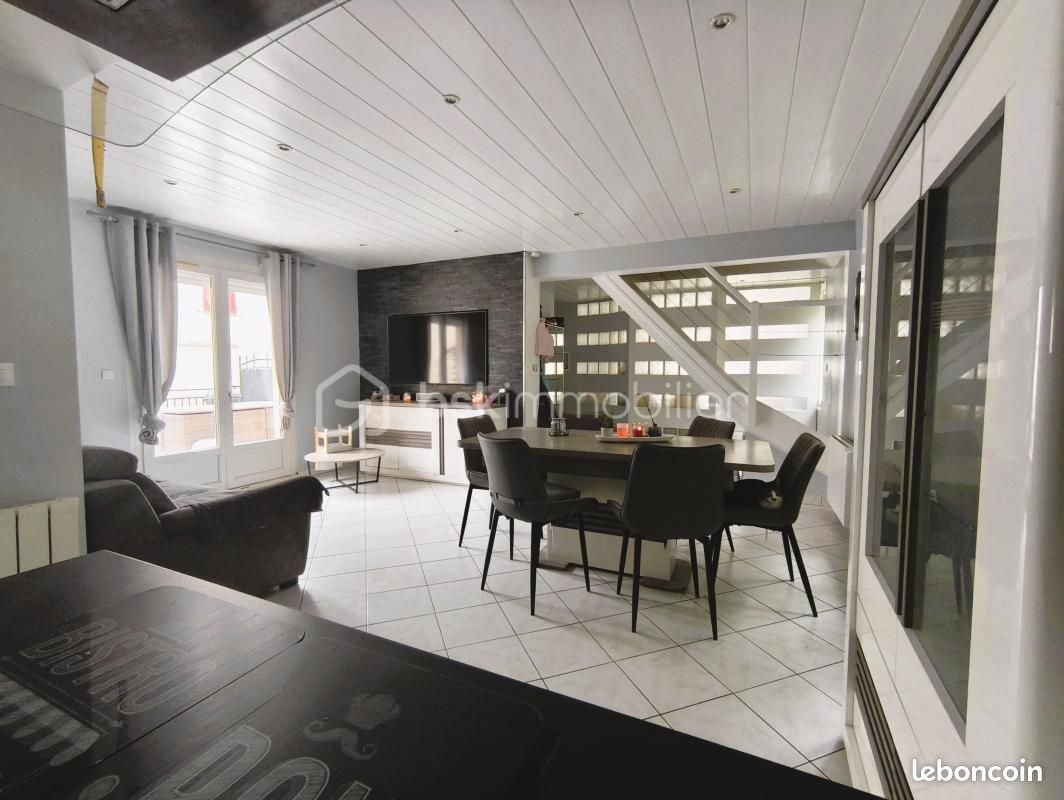 Maison 5 pièces 110 m² · à Claye-Souilly · 110 m² · 275 000 €