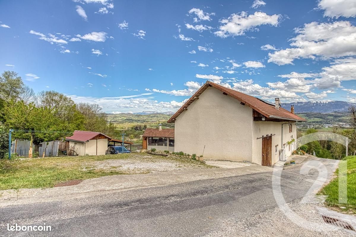Maison 5 pièces 138 m² · à Bloye · 138 m² · 529 000 €