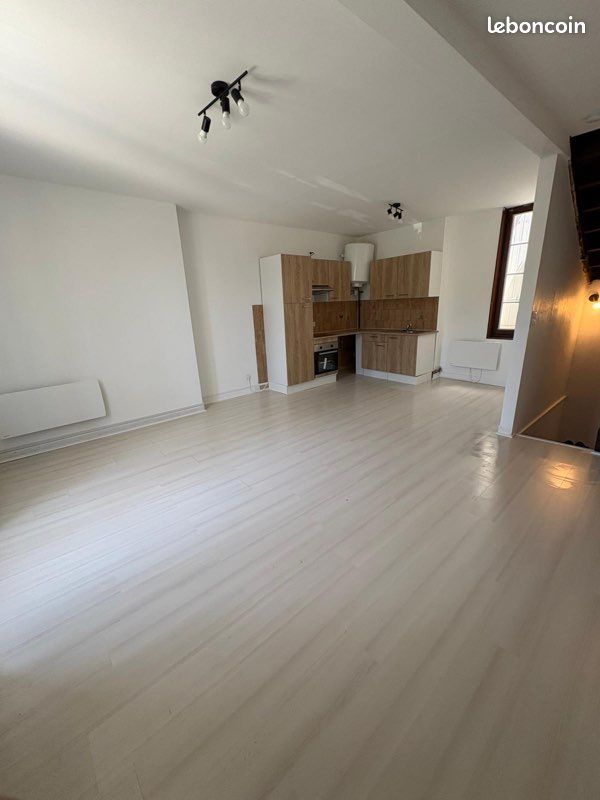 Appartement 3 pièces 55 m² · à Châteauneuf-sur-Charente · 55 m² · 600 €/mois