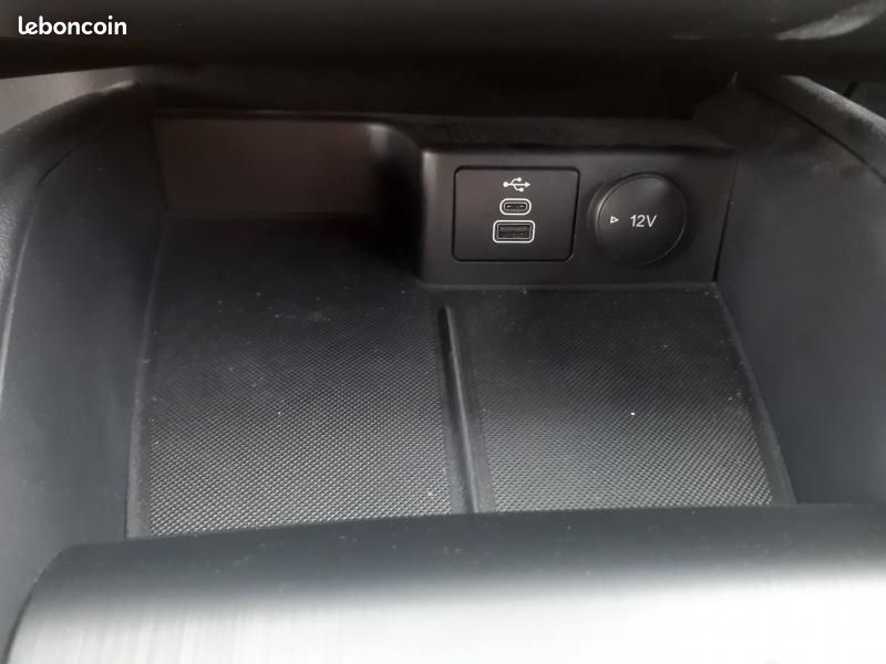 Ford Kuga 2.5 Duratec 225ch PHEV Titanium BVA (image 24)