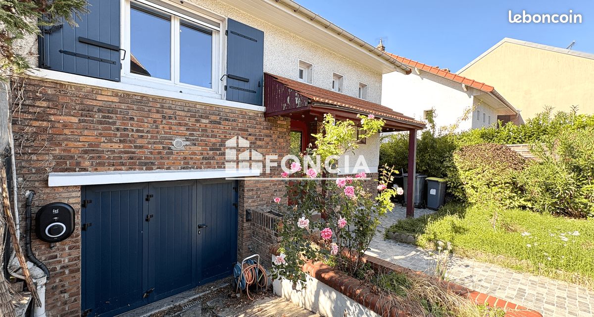 Maison 6 pièces 136 m² · à Fresnes · 136 m² · 419 000 €