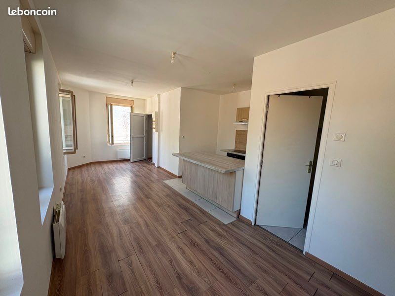 Appartement 3 pièces 43 m² · à Saint-Quentin · 42,8 m² · 650 €