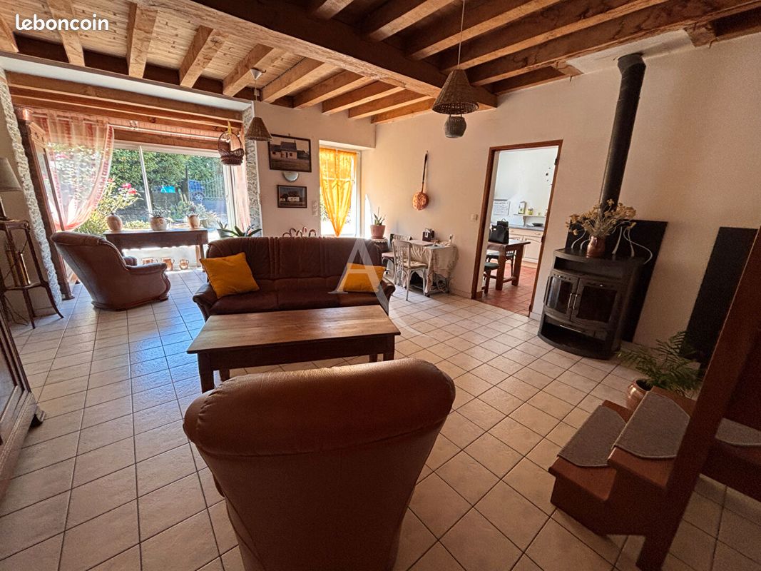 Longère 9 pièces 180 m² (image 2)