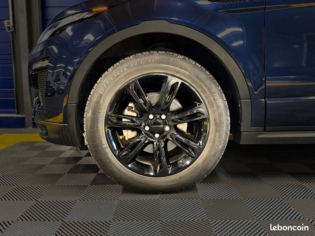 LAND ROVER RANGE ROVER 180ch HSE Dynamic - Suivi complet - 2018 (image 22)