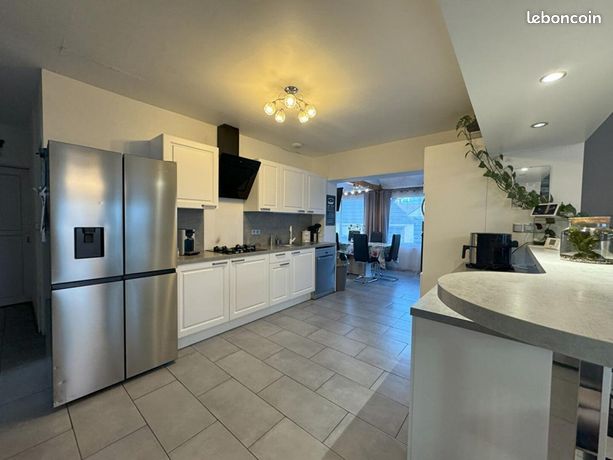 Maison 5 pièces 130 m²