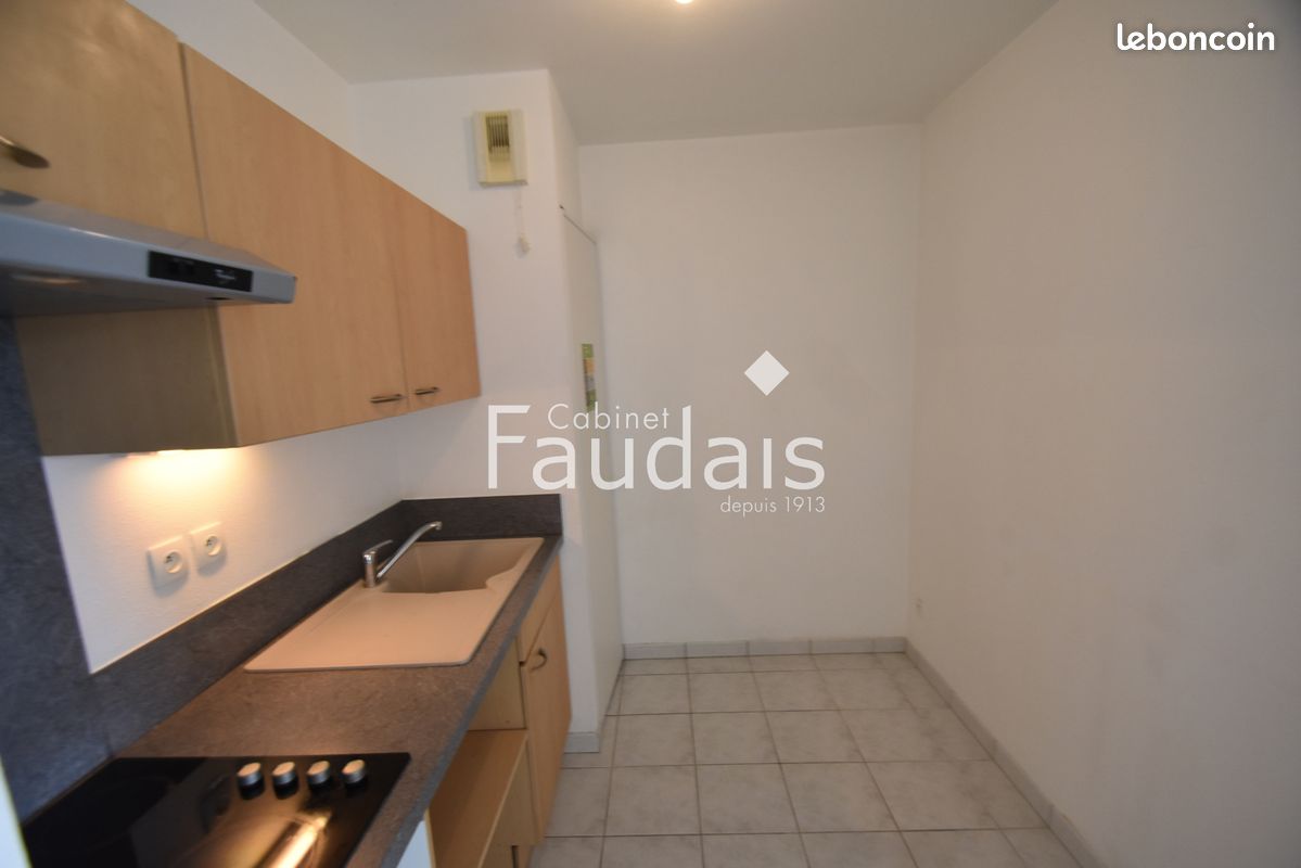 Appartement a louer saint-lo - 2 pièce(s) - 52 m2 - Surfyn