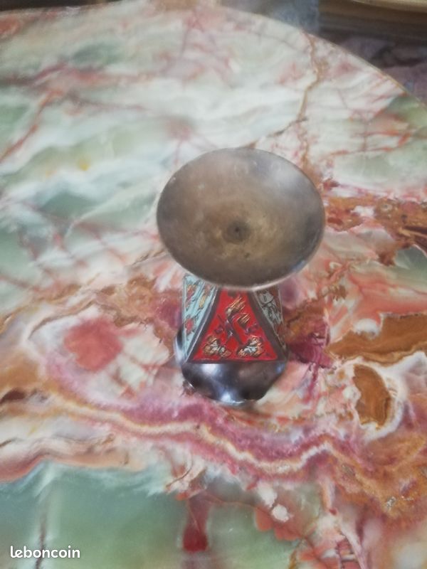 Petit vase soliflore en bronze/laiton gravé et émaillé polychrome – Artisanat oriental / Inde (image 7)