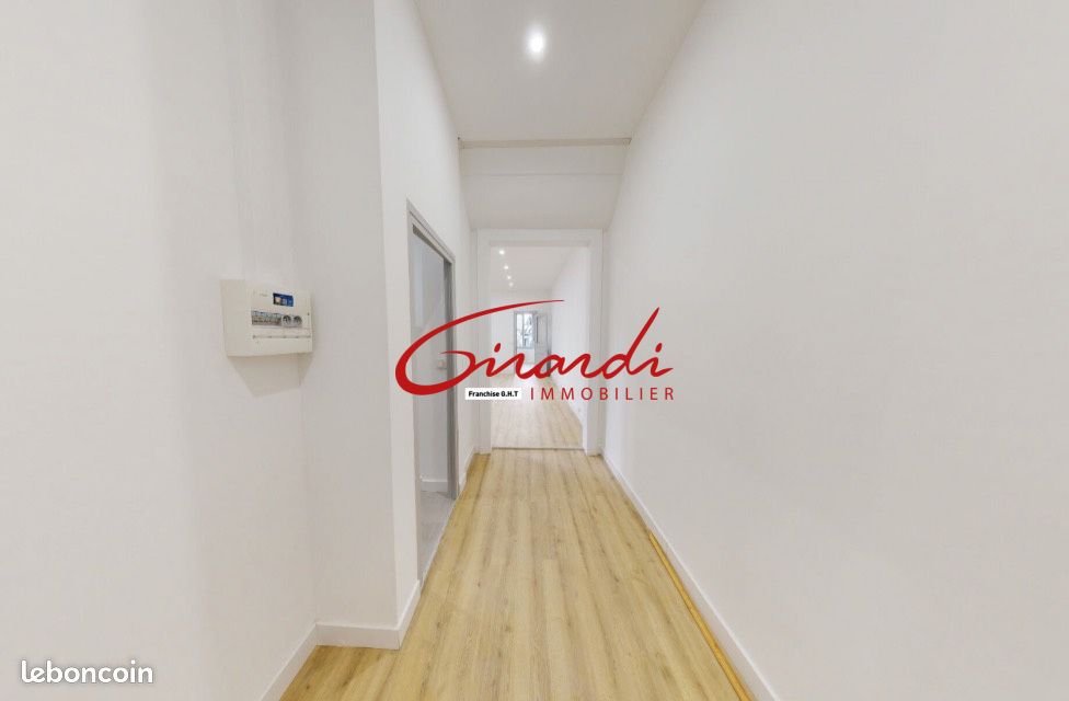 Appartement 2 pièces 128 m² · à Mulhouse · 128 m² · 170 000 €
