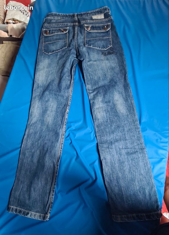 Jean (image 2)