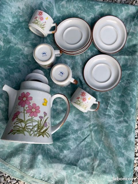 Service à café/thé vintage à fleurs (image 1)