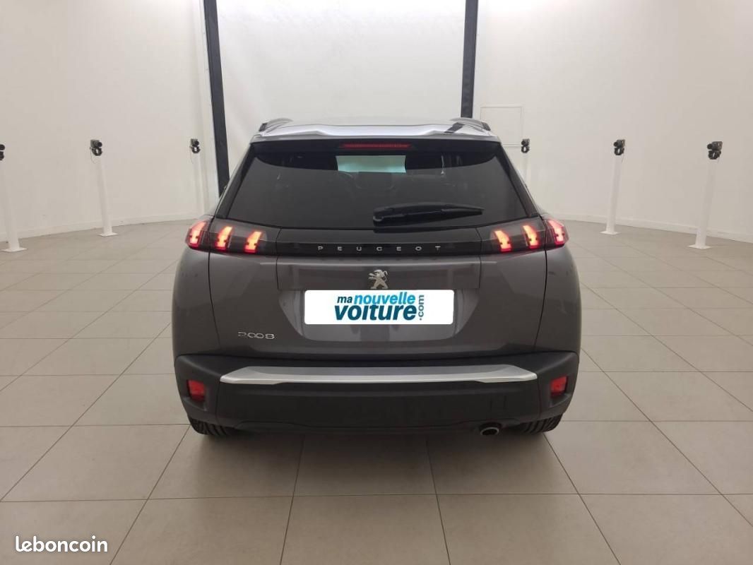 Peugeot 2008 BlueHDi 130 S&S EAT8 - Allure (image 34)