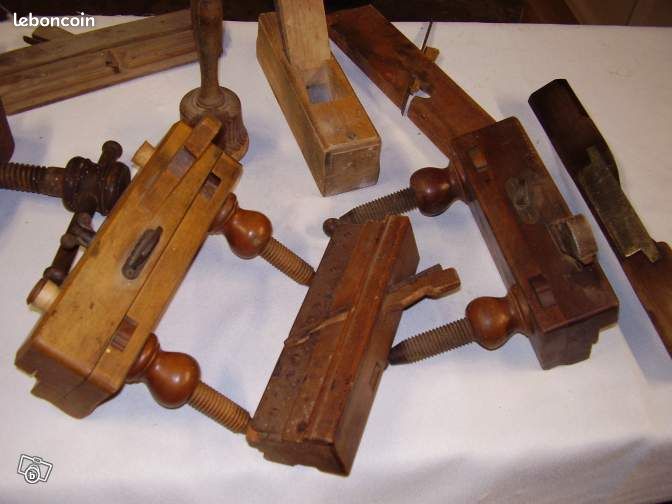Outils anciens (image 1)