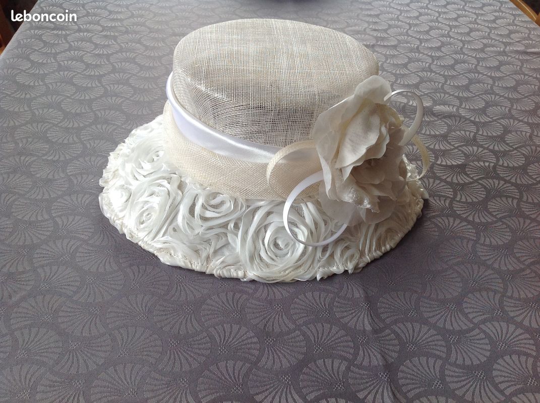 Chapeau de cérémonie (image 4)