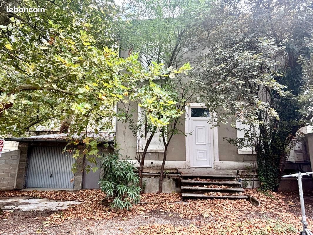 Maison 4 pièces 83 m² · à Villeurbanne · 83 m² · 1 300 €/mois
