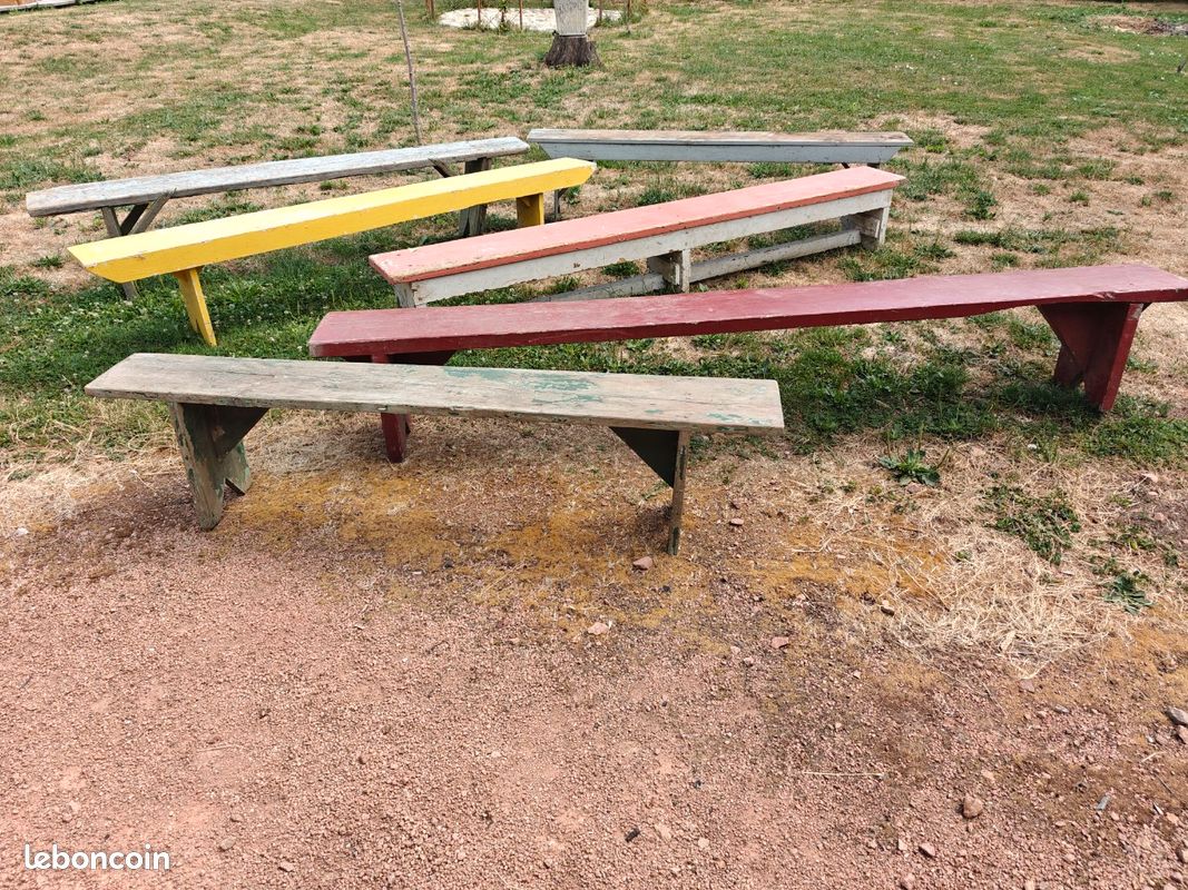 Lot de 6 bancs anciens en bois (image 1)