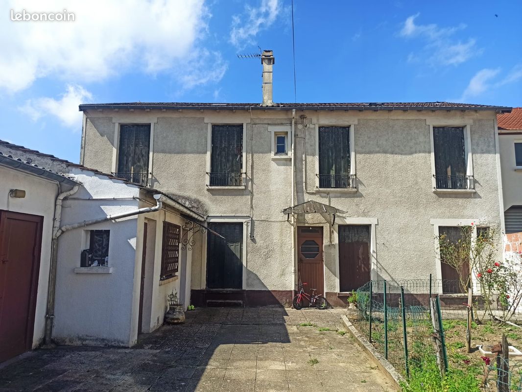 Maison 7 pièces 179 m² · à Villiers-le-Bel · 179 m² · 660 000 €