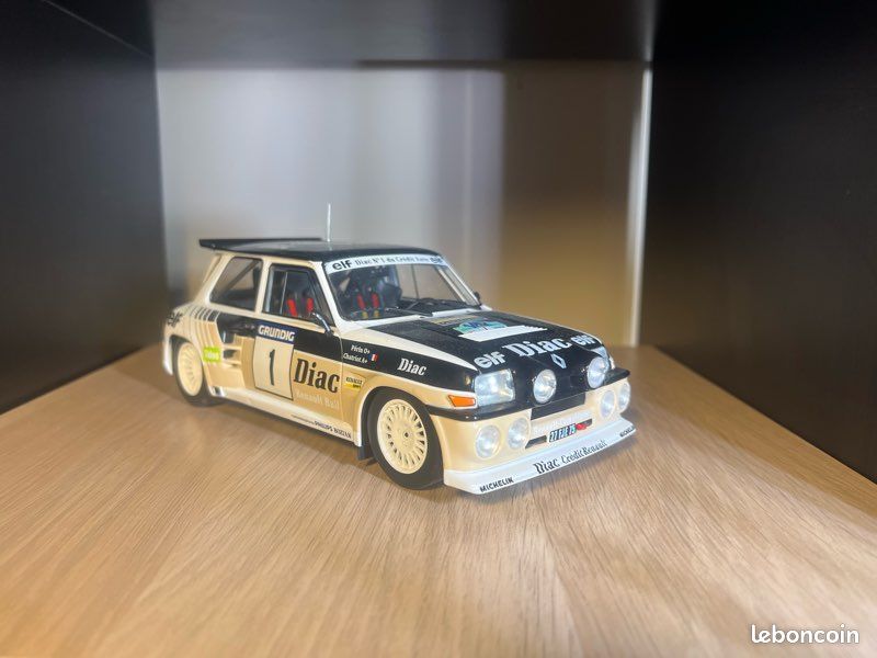 IXO / Altaya – Renault 5 Turbo N°1 Chatriot Diac – 1/18 – Blanc Et Noir