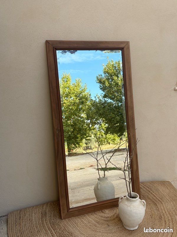Grand miroir ancien en noyer (image 5)