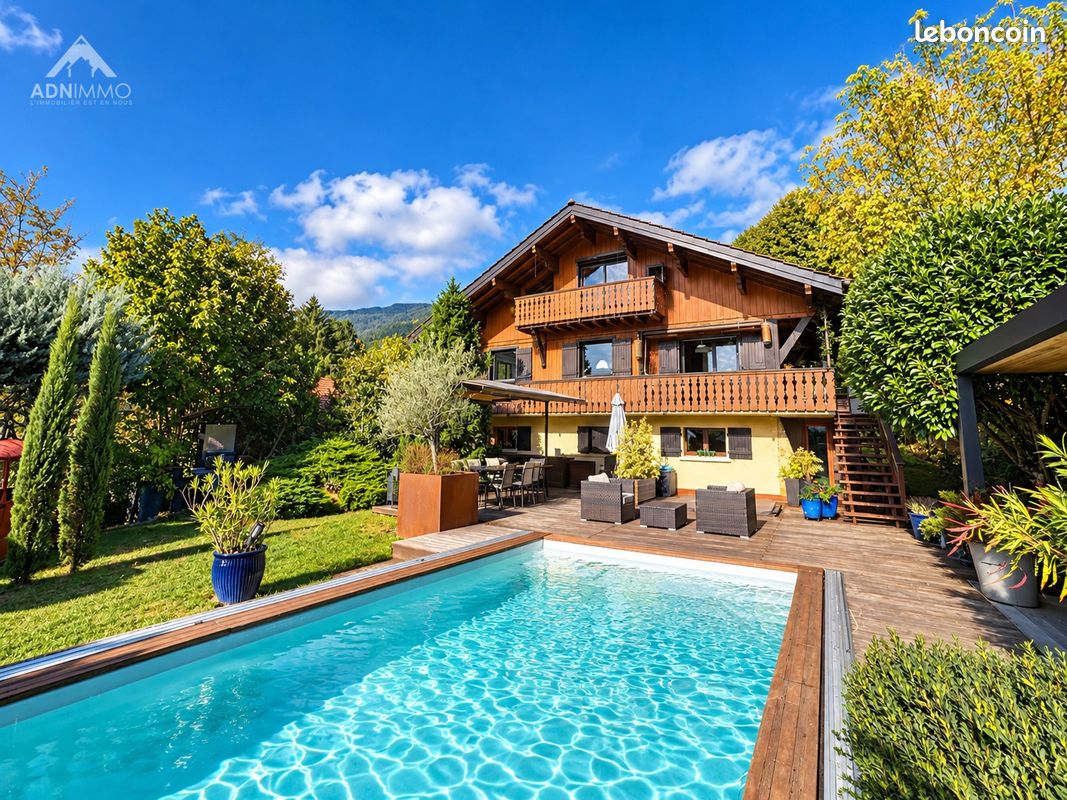Maison 6 pièces 148 m² · à Crozet · 148 m² · 930 000 €