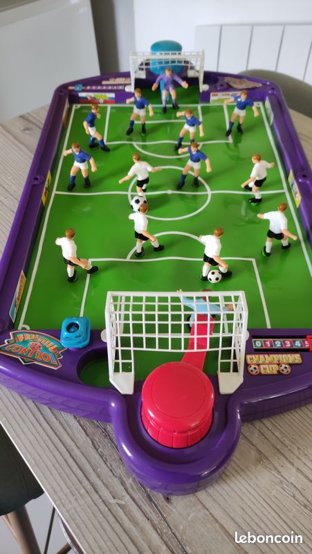 Jeu foot de table enfant (image 1)