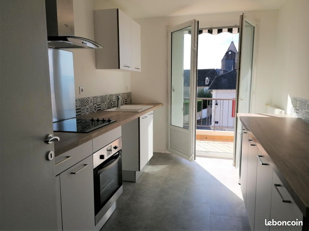 Appartement 3 pièces 73 m² · à Lescar · 73 m² · 780 €