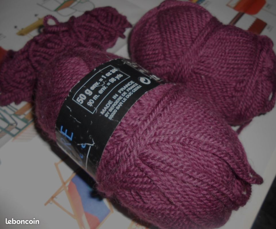 🌼🪴lot 2 anciennes pelotes Bergère de France Sport -Couleur prune-51%laine et 49% Acrylique-Aiguilles adaptées N° 4 ou crochet N° 3,5 ou 4 (cf, photos) (image 20)