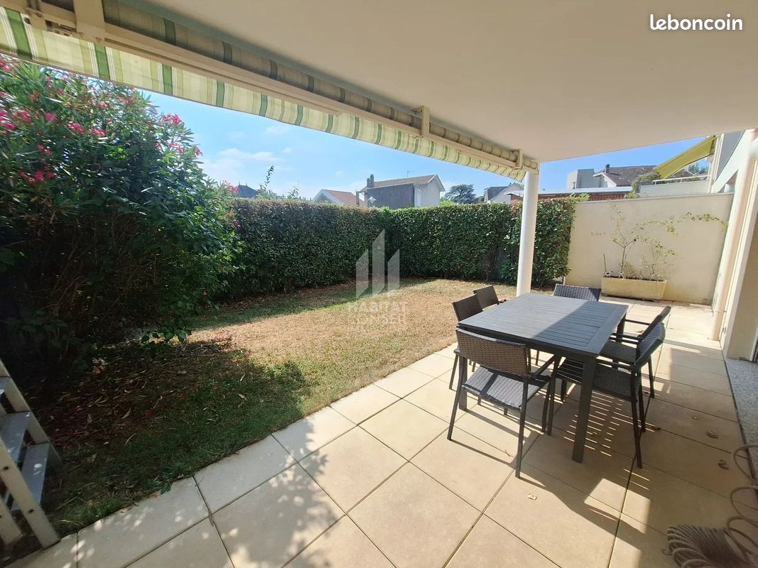Appartement 3 pièces 69 m² · à Grenoble · 69 m² · 1 061 €/mois