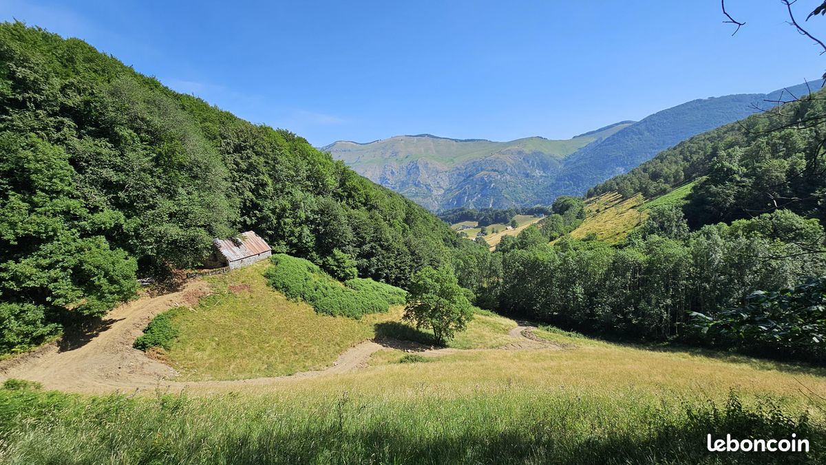 Maison 2 pièces 150 m² · à Campan · 150 m² · 66 000 €