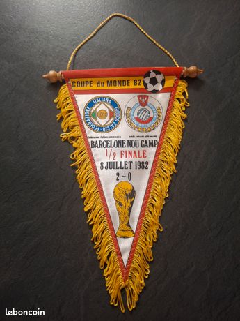 Fanion Coupe Du Monde 1982 Espagne - Pennant Vintage Football