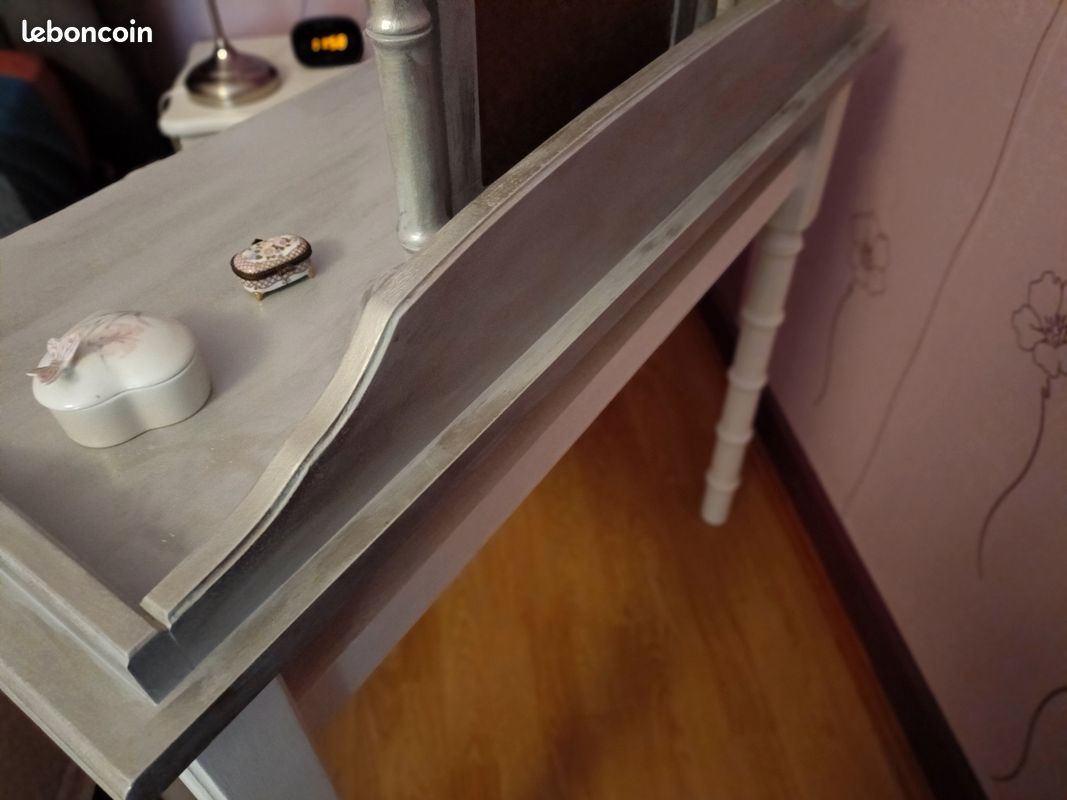 Coiffeuse avec miroir (image 7)