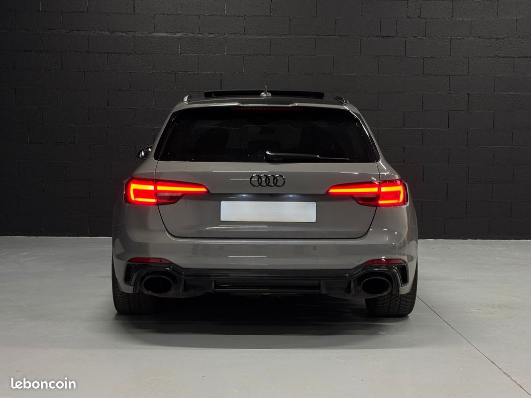 Audi Rs4 (image 3)