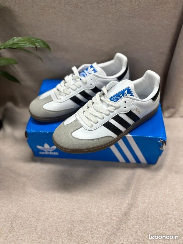 Adidas Sámbá (image 1)